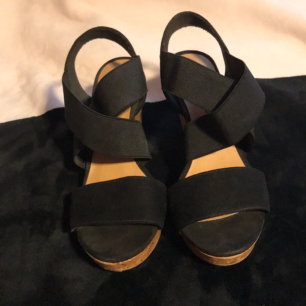 Heels - Picture 2 of 2